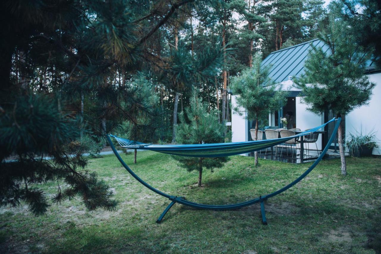 Narev Domy Wakacyjne Kazdy Dom Na Wylacznosc Oddzielnie Ogrodzony Pomiechowek Exterior photo