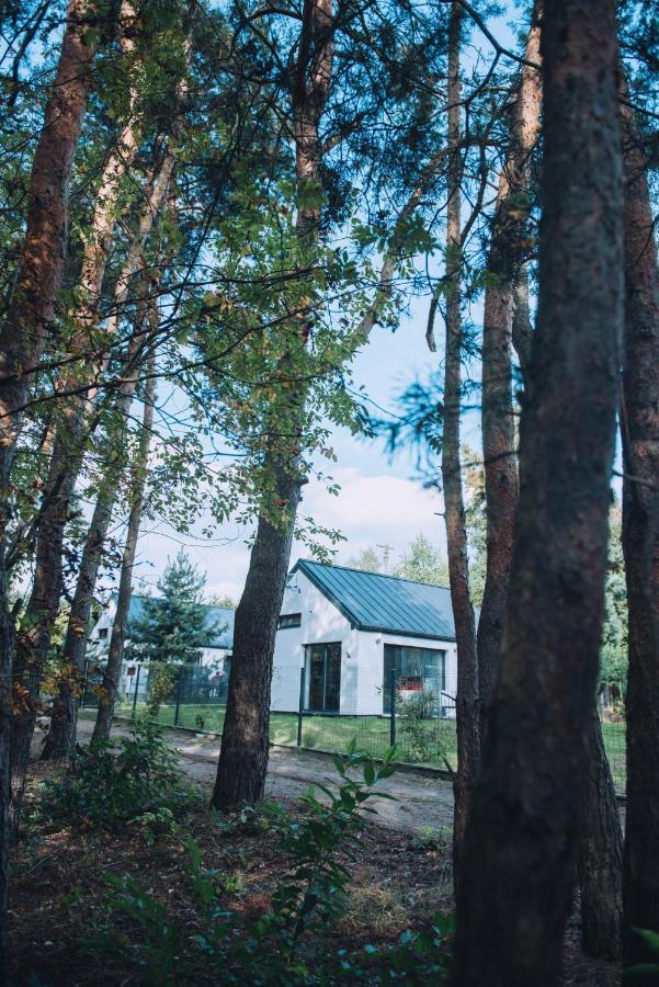 Narev Domy Wakacyjne Kazdy Dom Na Wylacznosc Oddzielnie Ogrodzony Pomiechowek Exterior photo
